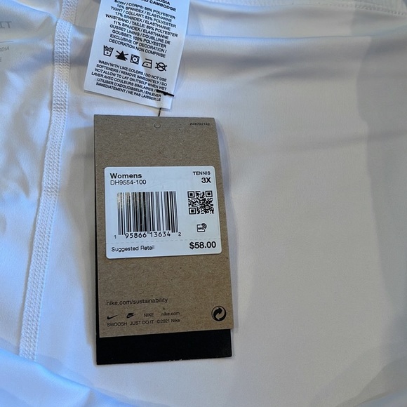 Nike Women’s NikeCourt Dri-FIT Victory
Flouncy Skirt NWT - Picture 10 of 12